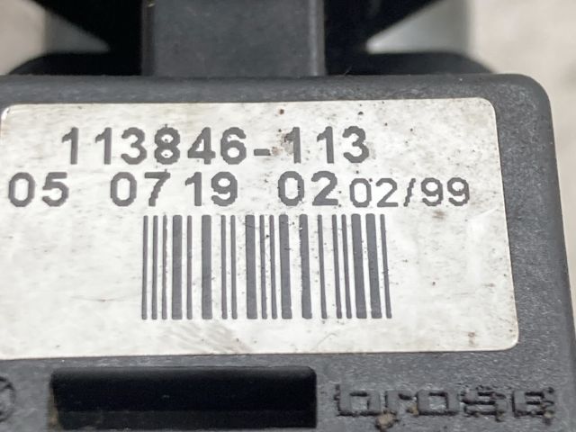 bontott AUDI A4 B5 Bal első Ablakemelő Motor