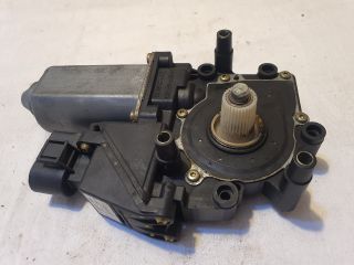 bontott AUDI A4 B5 Bal első Ablakemelő Motor