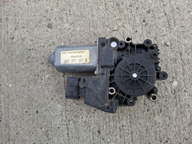 bontott AUDI A4 B5 Bal első Ablakemelő Motor
