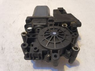 bontott AUDI A4 B5 Bal első Ablakemelő Motor