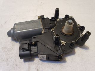 bontott AUDI A4 B5 Bal első Ablakemelő Motor