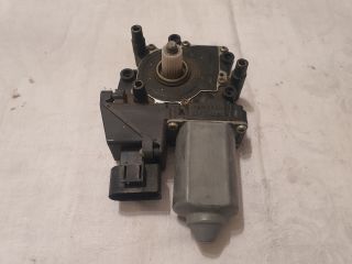bontott AUDI A4 B5 Bal első Ablakemelő Motor