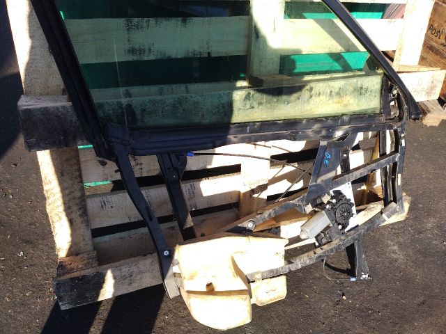 bontott AUDI A4 B5 Bal első Ablakemelő Szerkezet (Elektromos)