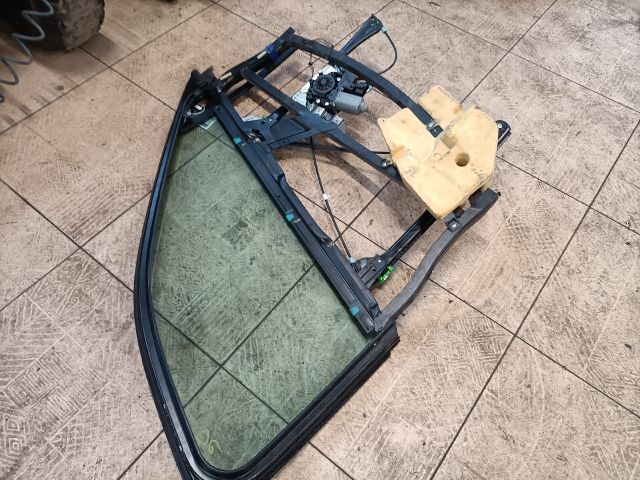 bontott AUDI A4 B5 Bal első Ablakemelő Szerkezet (Elektromos)