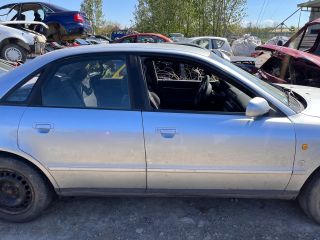 bontott AUDI A4 B5 Bal első Ablaktörlő Kar