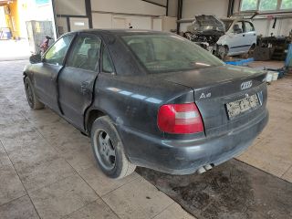 bontott AUDI A4 B5 Bal első Ablakvezető Gumi