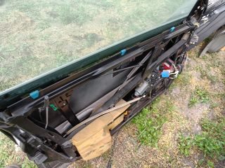 bontott AUDI A4 B5 Bal első Ajtó (Részeivel)