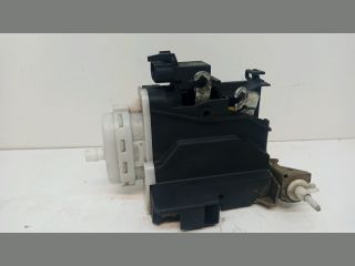 bontott AUDI A4 B5 Bal első Ajtózár