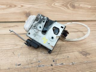 bontott AUDI A4 B5 Bal első Ajtózár