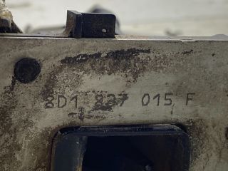 bontott AUDI A4 B5 Bal első Ajtózár