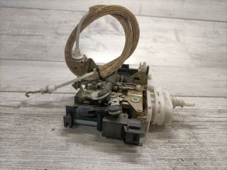 bontott AUDI A4 B5 Bal első Ajtózár