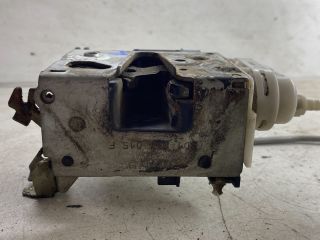 bontott AUDI A4 B5 Bal első Ajtózár