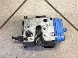 bontott AUDI A4 B5 Bal első Ajtózár