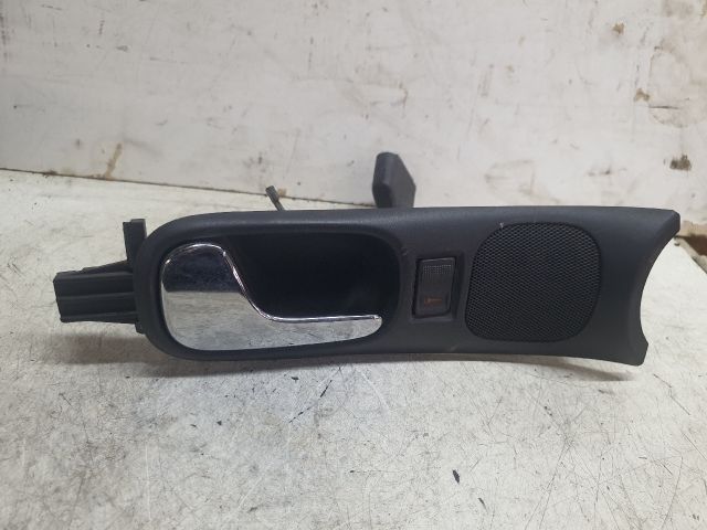 bontott AUDI A4 B5 Bal első Belső Kilincs