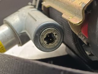 bontott AUDI A4 B5 Bal első Biztonsági Öv