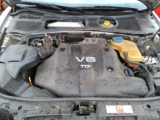 bontott AUDI A4 B5 Bal első Biztonsági Öv