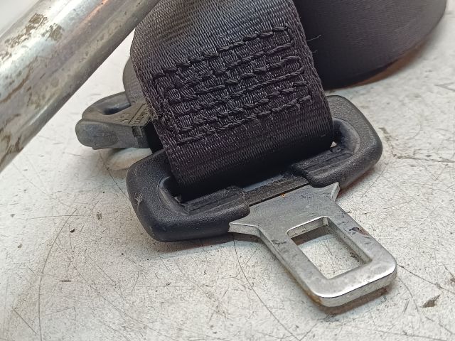 bontott AUDI A4 B5 Bal első Biztonsági Öv