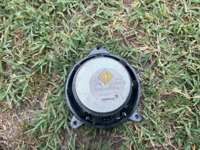 bontott AUDI A4 B5 Bal első Hangszóró