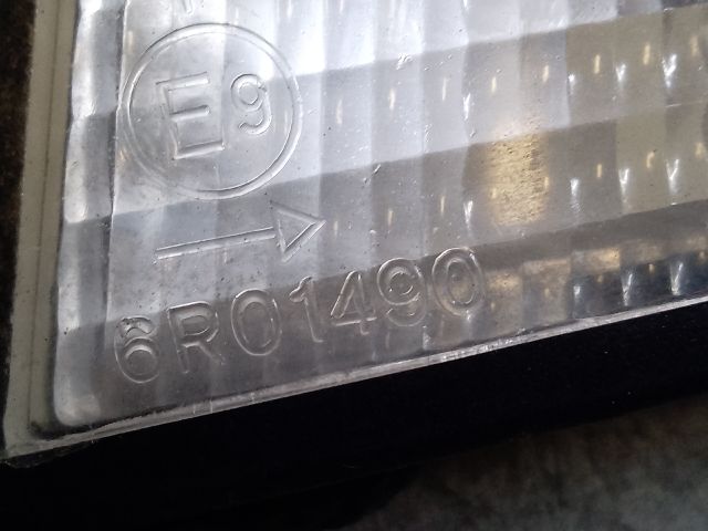 bontott AUDI A4 B5 Bal első Irányjelző