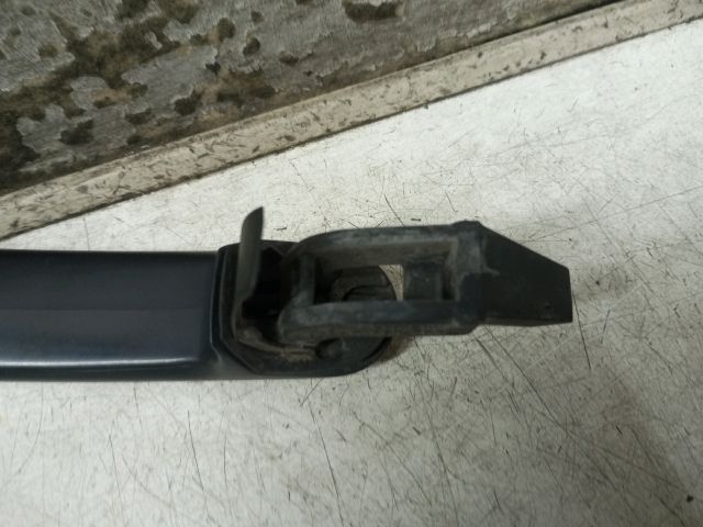 bontott AUDI A4 B5 Bal első Külső Kilincs