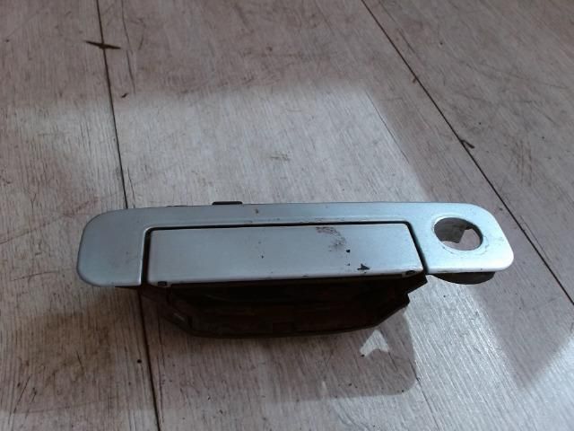 bontott AUDI A4 B5 Bal első Külső Kilincs