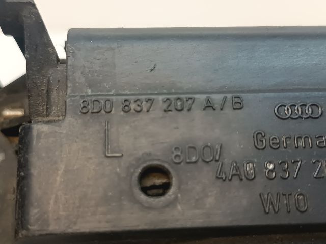 bontott AUDI A4 B5 Bal első Külső Kilincs