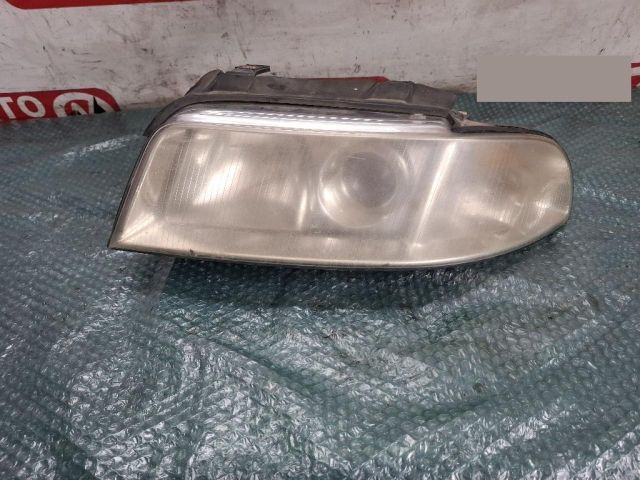 bontott AUDI A4 B5 Bal Fényszóró