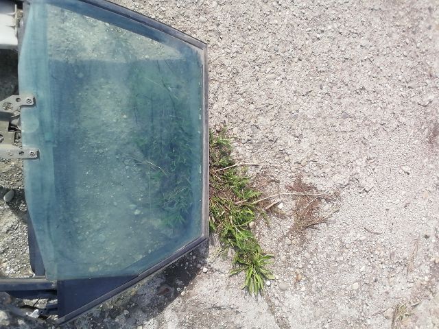 bontott AUDI A4 B5 Bal hátsó Ablak