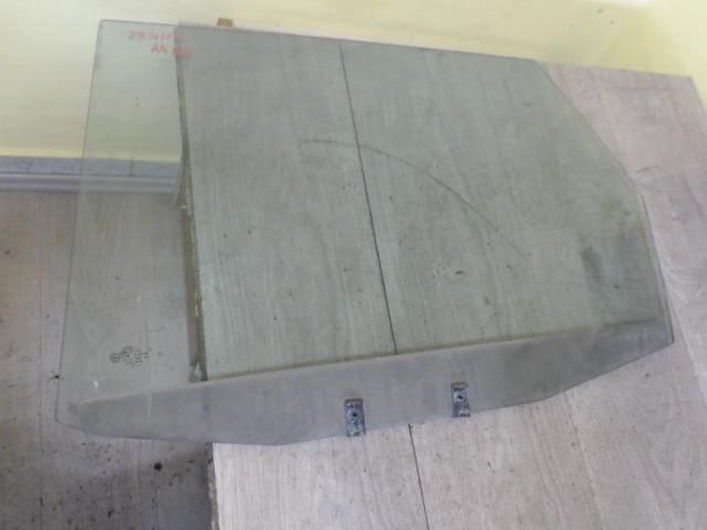 bontott AUDI A4 B5 Bal hátsó Ablak