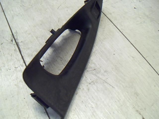 bontott AUDI A4 B5 Bal hátsó Ablakemelő Kapcsoló