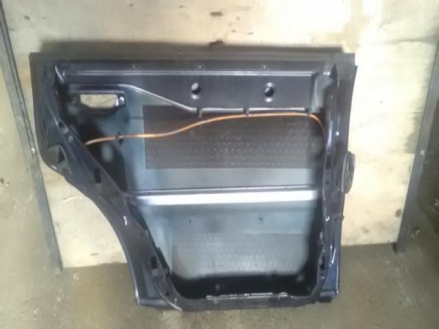 bontott AUDI A4 B5 Bal hátsó Ajtó (Üres lemez)