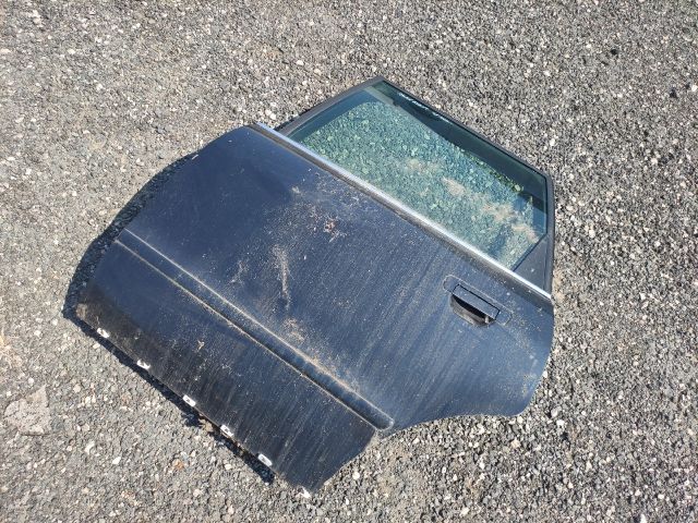 bontott AUDI A4 B5 Bal hátsó Ajtó (Üres lemez)