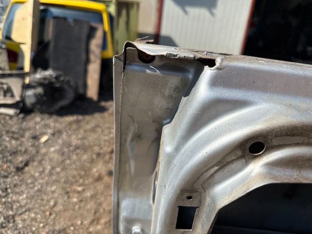 bontott AUDI A4 B5 Bal hátsó Ajtó (Üres lemez)