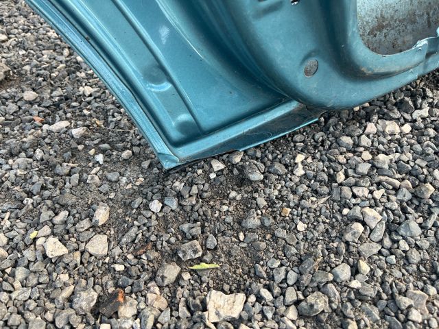 bontott AUDI A4 B5 Bal hátsó Ajtó (Üres lemez)