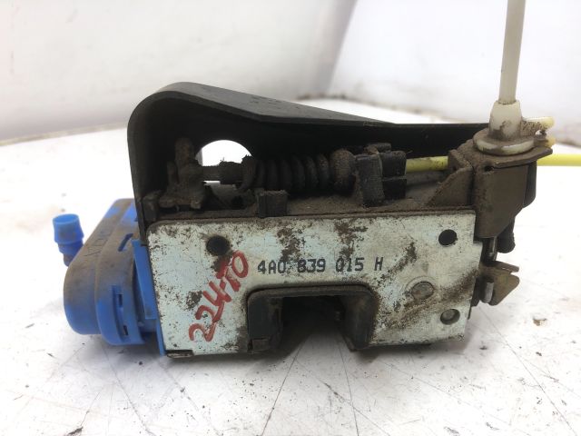 bontott AUDI A4 B5 Bal hátsó Ajtózár