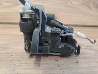 bontott AUDI A4 B5 Bal hátsó Ajtózár