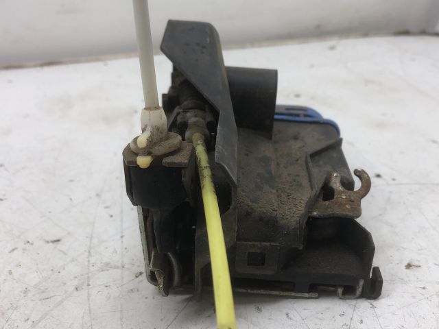 bontott AUDI A4 B5 Bal hátsó Ajtózár