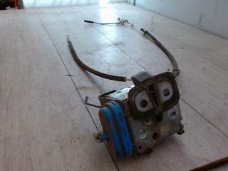 bontott AUDI A4 B5 Bal hátsó Ajtózár