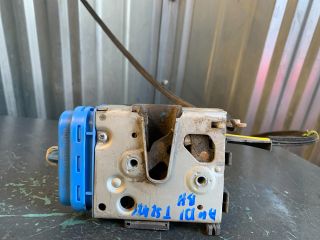 bontott AUDI A4 B5 Bal hátsó Ajtózár