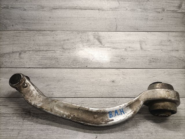 bontott AUDI A4 B5 Bal hátsó Alsó Lengőkar