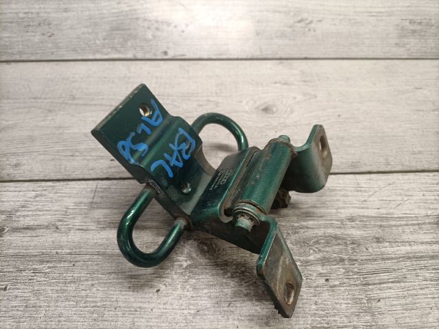 bontott AUDI A4 B5 Bal hátsó Alsó Zsanér