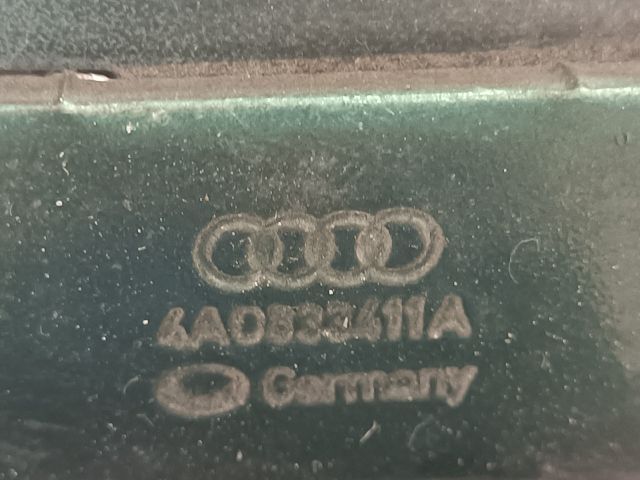 bontott AUDI A4 B5 Bal hátsó Alsó Zsanér