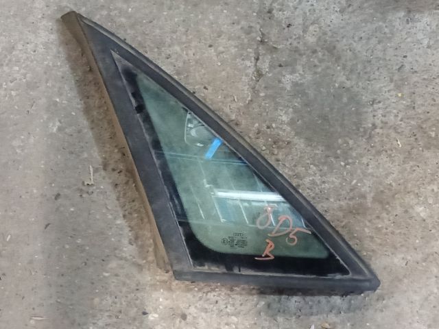 bontott AUDI A4 B5 Bal hátsó Fixüveg (Ajtóban)