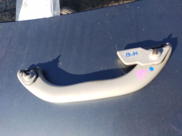 bontott AUDI A4 B5 Bal hátsó Kapaszkodó (Felső)