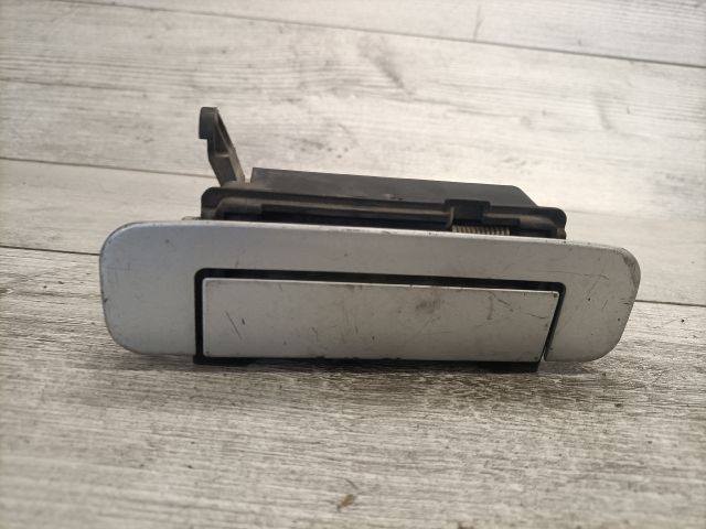 bontott AUDI A4 B5 Bal hátsó Külső Kilincs