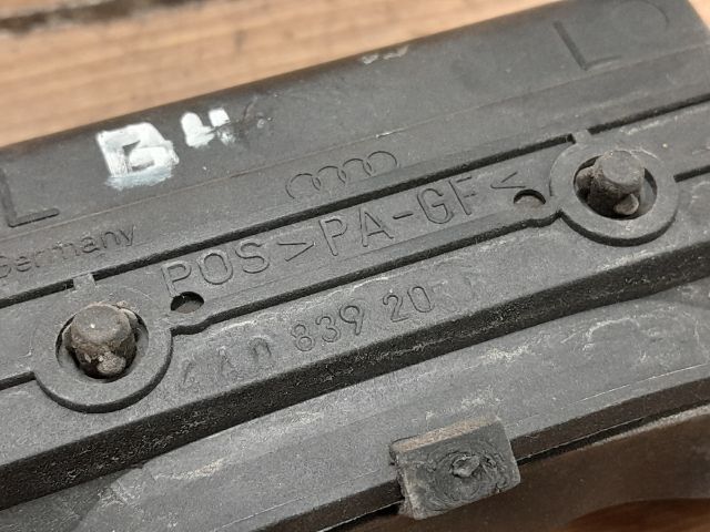 bontott AUDI A4 B5 Bal hátsó Külső Kilincs