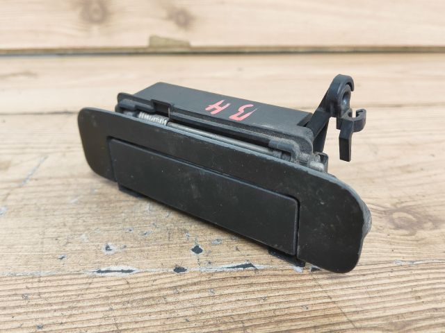 bontott AUDI A4 B5 Bal hátsó Külső Kilincs