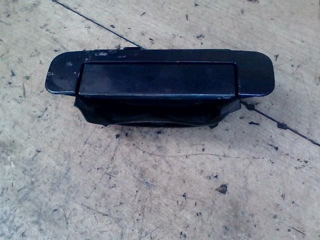 bontott AUDI A4 B5 Bal hátsó Külső Kilincs