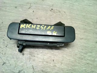 bontott AUDI A4 B5 Bal hátsó Külső Kilincs