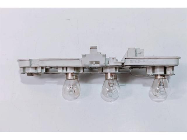 bontott AUDI A4 B5 Bal Hátsó Lámpa Foglalat